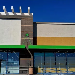 Open as a Dollar Tree