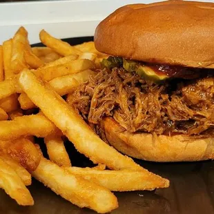 Pulled pork weekends