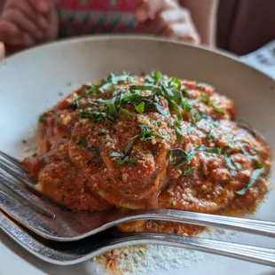 Bucatini Pasta pomodoro