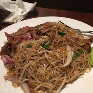 Black Pepper Tenderloin Noodle