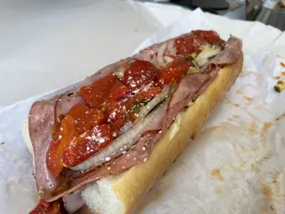 Dew's Deli