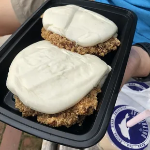 Fried chicken Gua bao