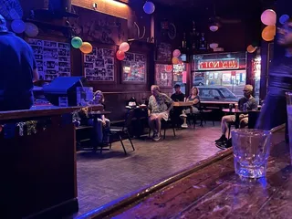 Dick's Den