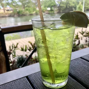 a glass of limeade