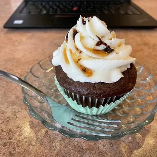 Chocolate caramel cupcake