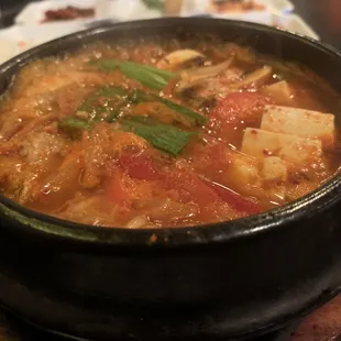 Kimchi jigae, still boiling