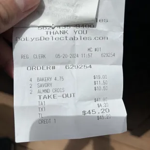 Worst customer service We're 2 minutes from Happy Hour w/ no help from the cashier. We ask her to apply HH and she says, no