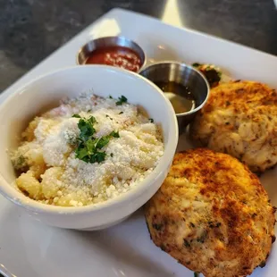 Crab Cake Dinner