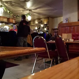 When it&apos;s busy, you can eat in the lounge.