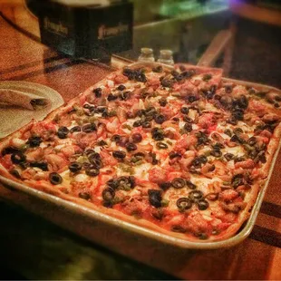 Pizza Milwaukee Style