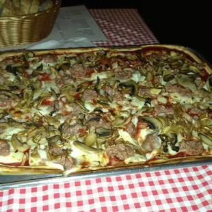 food, pizza