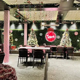 Christmas on the Patio @Dom