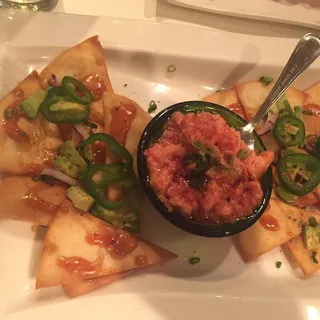 Truffle spicy tuna nacho