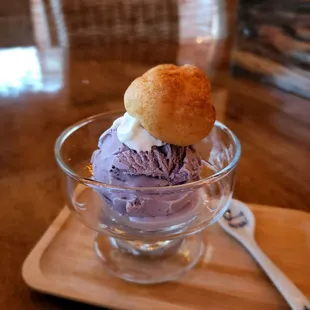 Ube ice cream