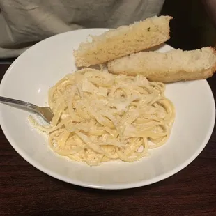 FETTUCINE ALFREDO