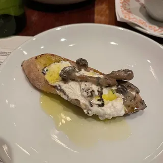 Burrata con Panna