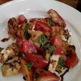 Heirloom Tomato Panzanella