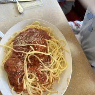 Spaghetti and Giant Meatball