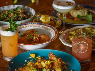 Wood & Salt Tavern