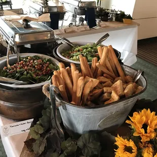 Rustic/sunflower themed wedding