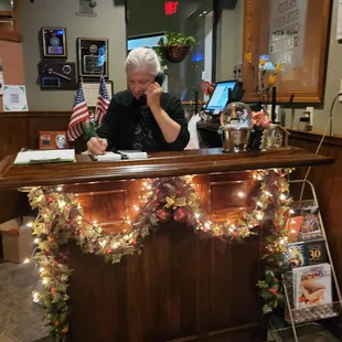 sushi and sashimi, interior