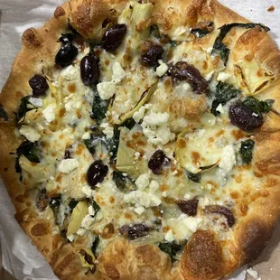 Greek pizza