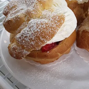 Cream Puff