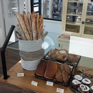 Baguette Pain de Campagna Pain de Mie Multigrain Rolls Morning Buns