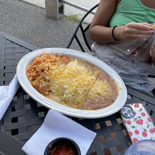 #8 Tlalayo Enchilada de Tres
