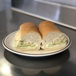 Tuna sandwich with avocado