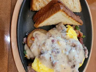 Peach Valley Cafè