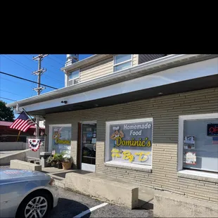 the outside of the restaurant