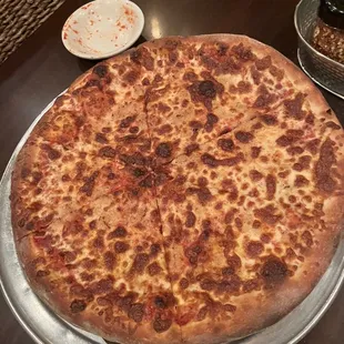 Cheese Pizza with Fresh Garlic (1/5) - came out burned, which left it dry and crispy.