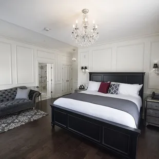 Dominion House Boutique Hotel in Guthrie, Oklahoma