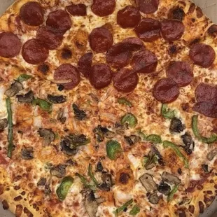 XL Pizza; 1/2 Veggies 1/2 Pepperoni
