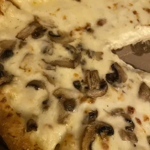 Alfredo pizza