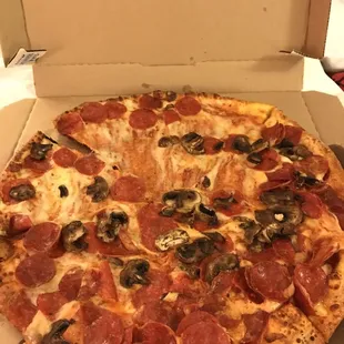 food, pizza