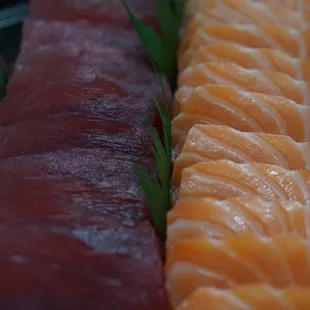 The CUTS on this SASHIMI (is amazing) one of thee best cuts you can get from ordering sashimi (IMO) *3/25/23