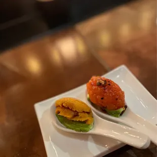 crudos (uni, salmon)