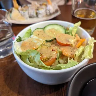 Salad that comes with bento box
