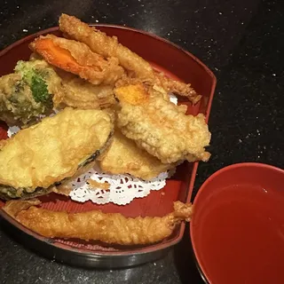 Shrimp And Veggie Tempura