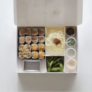 16-Piece Handroll Set