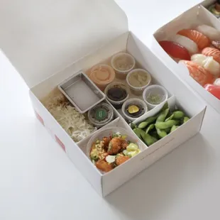 Sushi and handroll deluxe set for two