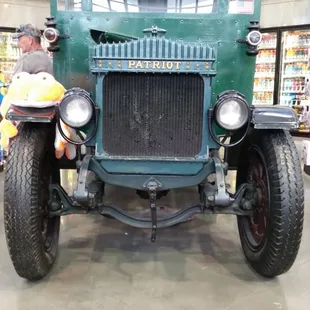 Patriot Farm Trucks, Washington Model, from Hebb Motors Co., Lincoln, NE