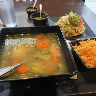 Sopa de pollo