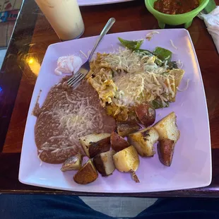 Chile Quiles bomb... Service amazing... HIGHLY RECOMMEND!!