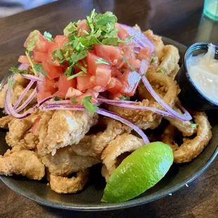 Fried Seafood Medley/Jalea Mixta