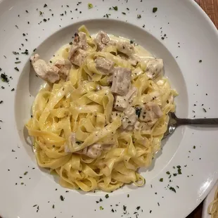 Chicken Fettuccine Alfredo