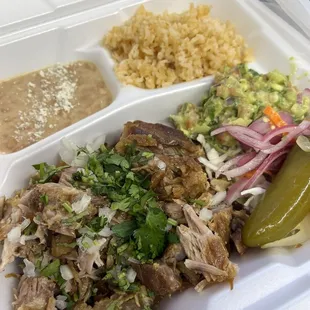 Plato de carnitas