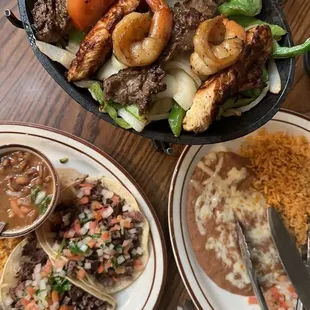 Sizzling Fajitas, Combination Tacos